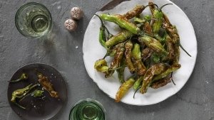 Image of green roasted peppers.