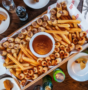 Churros con Chocolate